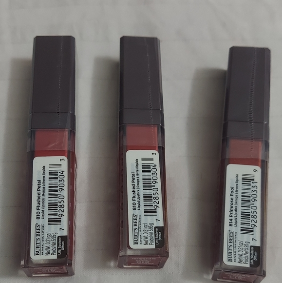 Bundle of 3 Glossy Liquid Lipstick - Picture 4 of 10